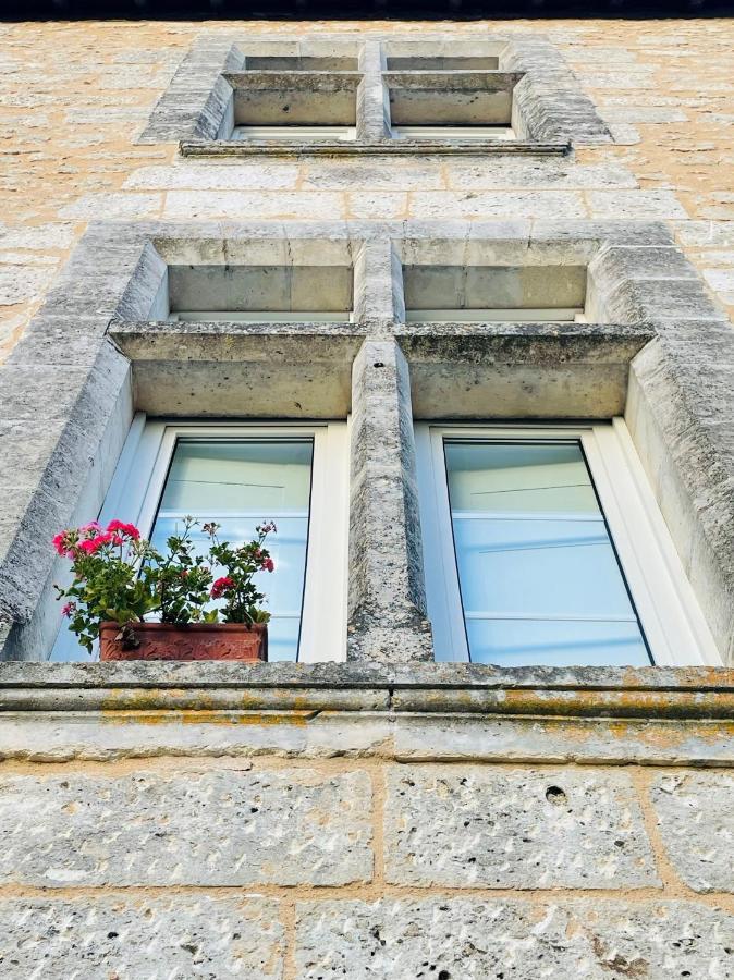 Maison Du Roc Bed & Breakfast Champagnac-de-Bélair Exterior foto